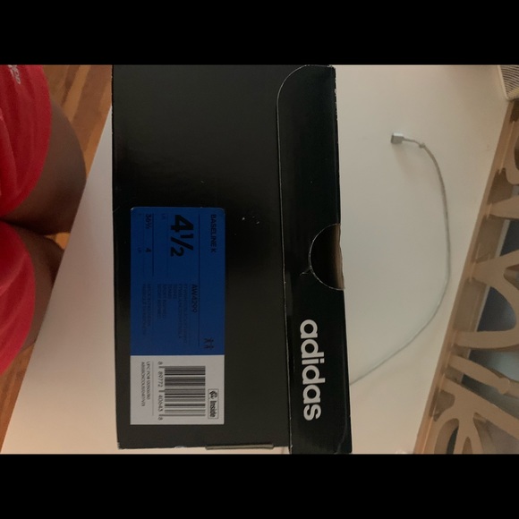 Adidas Grand Court Shoes - Picture 4 of 4